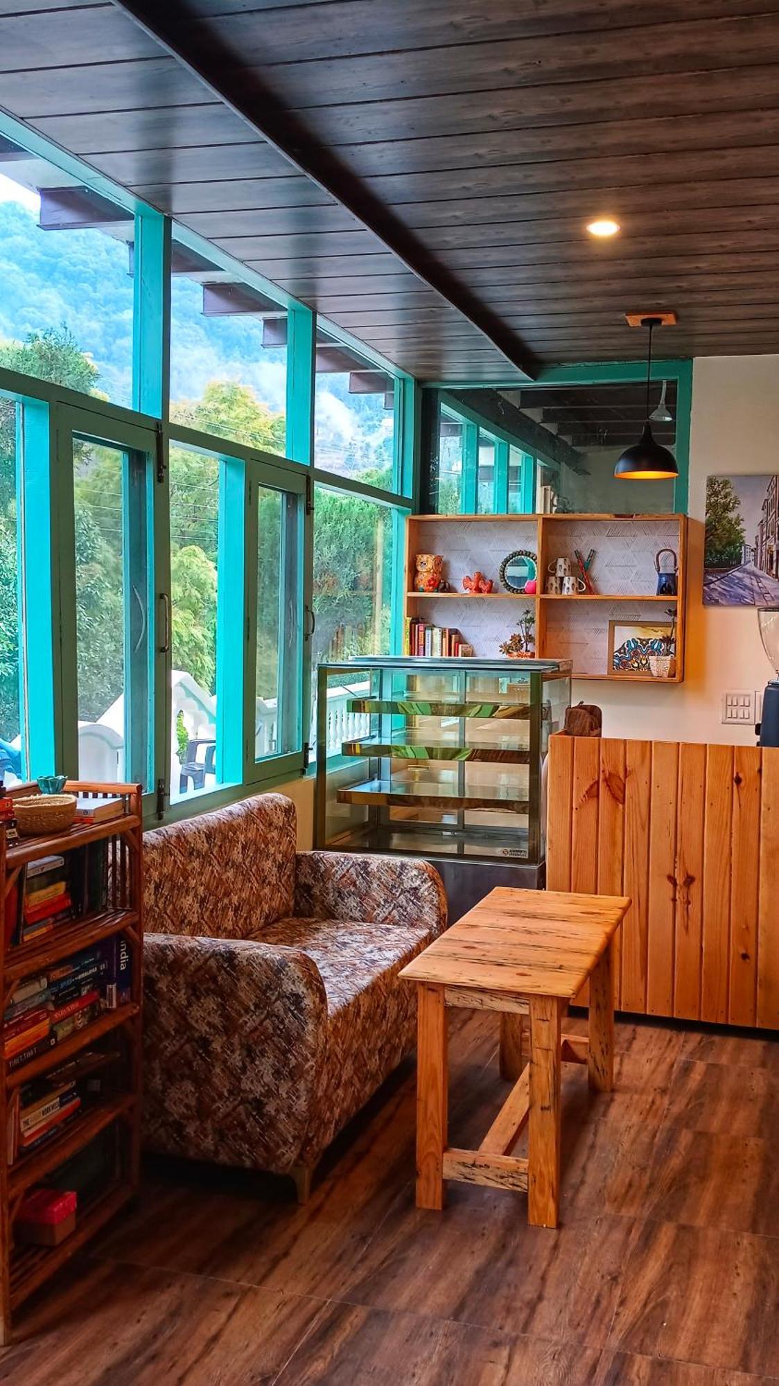 Happy Owls Lakeside Lodge Bhīm Tāl Extérieur photo